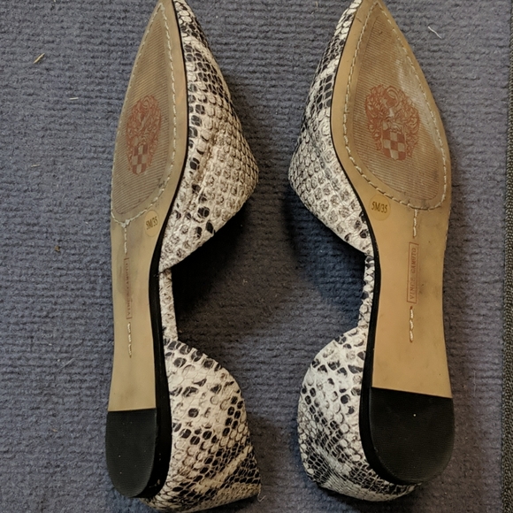 Flats - Picture 2 of 2